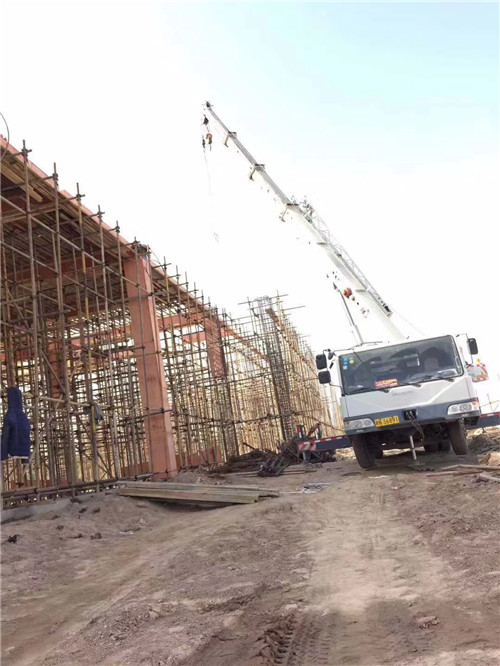 武乡县吊车作业的安全注意事项有哪些？